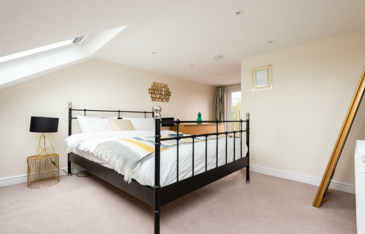 The Canary Way - Contemporary 4Bdr Home With Parking Oxford Bagian luar foto