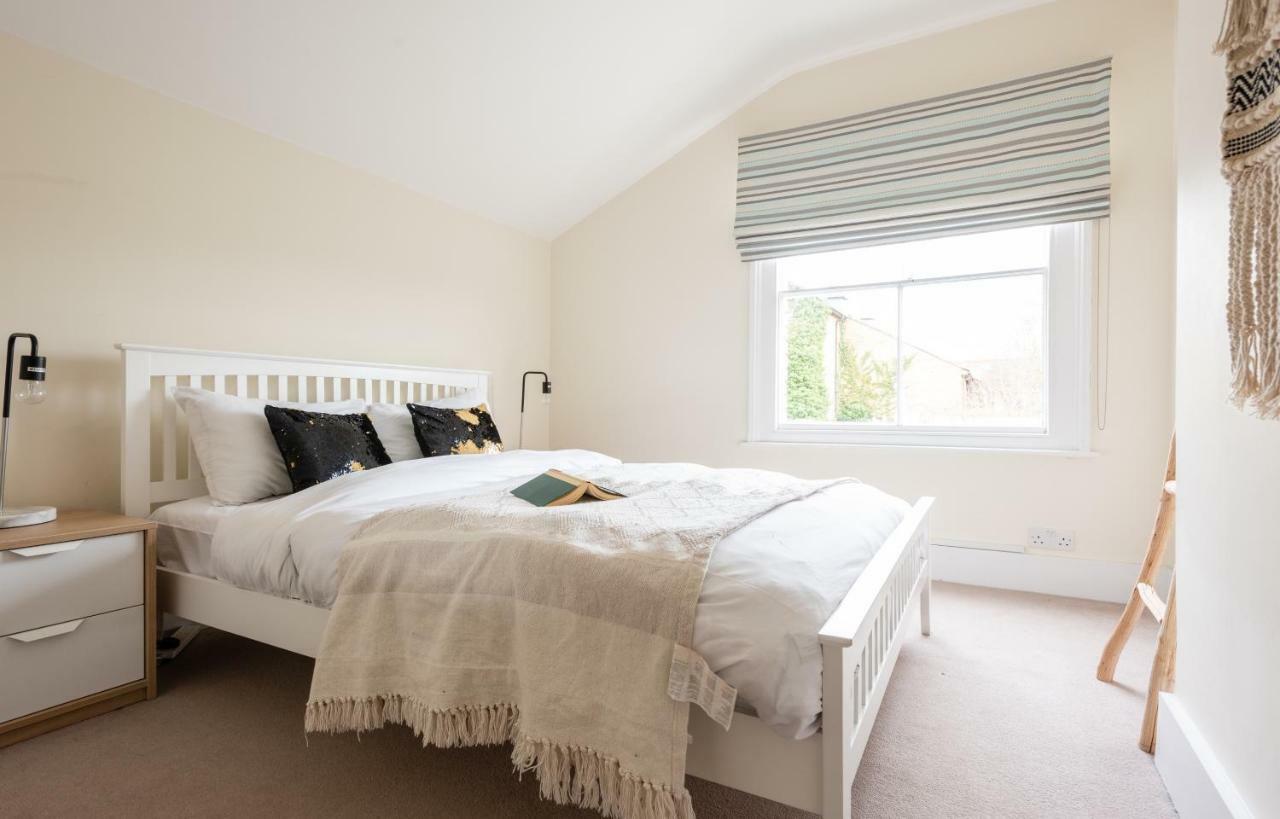 The Canary Way - Contemporary 4Bdr Home With Parking Oxford Bagian luar foto