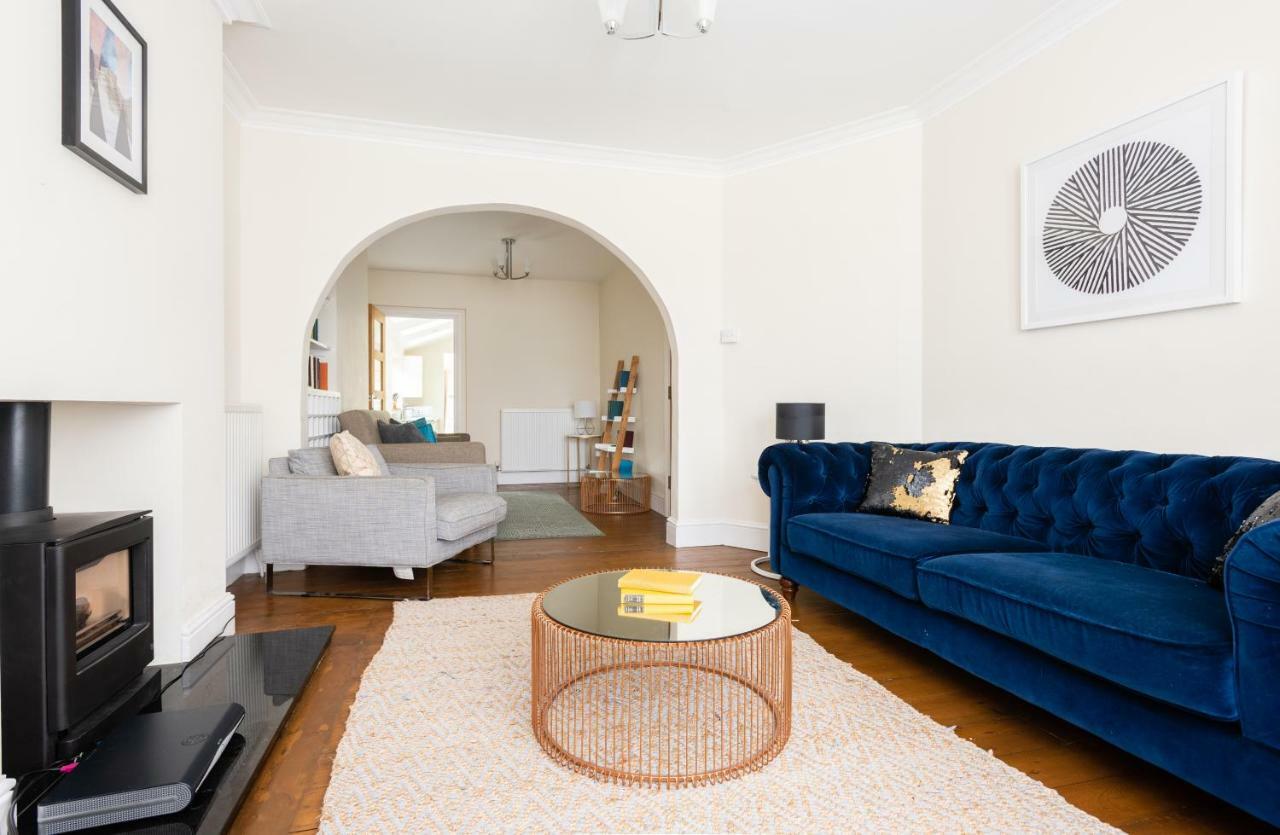 The Canary Way - Contemporary 4Bdr Home With Parking Oxford Bagian luar foto