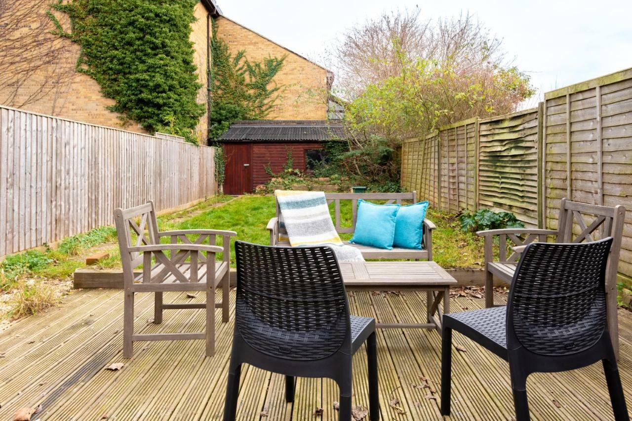 The Canary Way - Contemporary 4Bdr Home With Parking Oxford Bagian luar foto